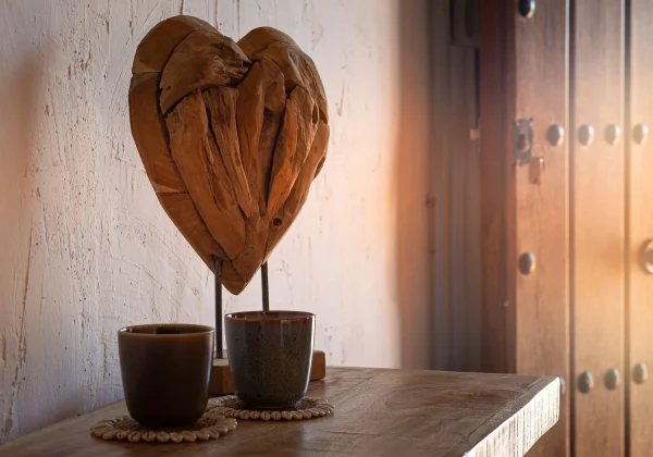 Valverde202504317LR-1920w